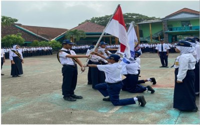 Serah terima jabatan OSIS