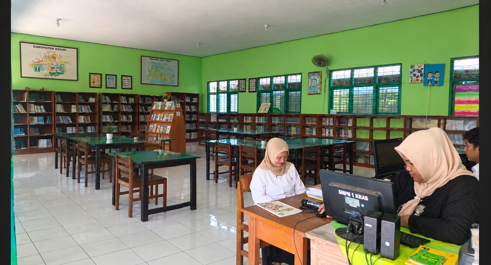 Cerita di Balik Lensa: Perpustakaan Jendela Ilmu